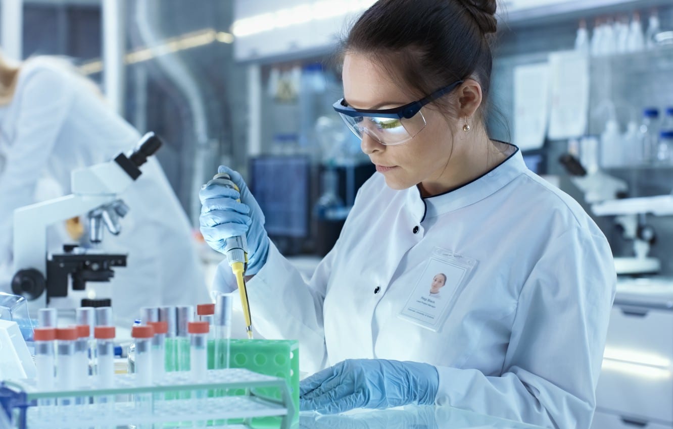 laboratory-woman-scientist